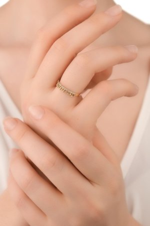 Taşlı Taç Yüzük