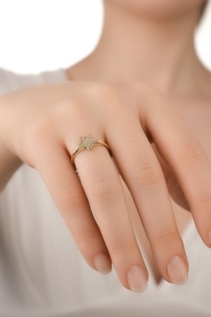 Taşlı Yıldız Yüzük