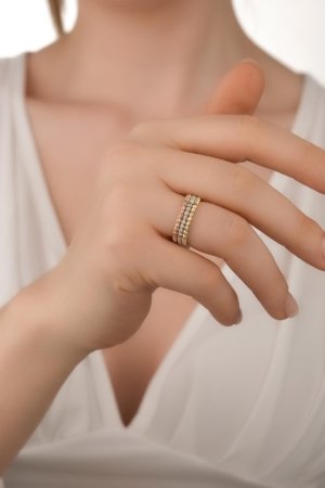 Üç Renk Sıralı Dorika Yüzük