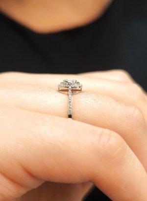 0.11 Karat Pırlanta Amaour Yüzük