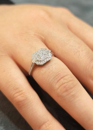 0.38 Karat-Pırlanta-Eleni-Yüzük