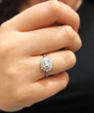 0.38 Karat-Pırlanta-Eleni-Yüzük