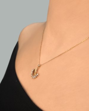 0.28 Karat Rose Pırlanta Peri Tüyü Kolye