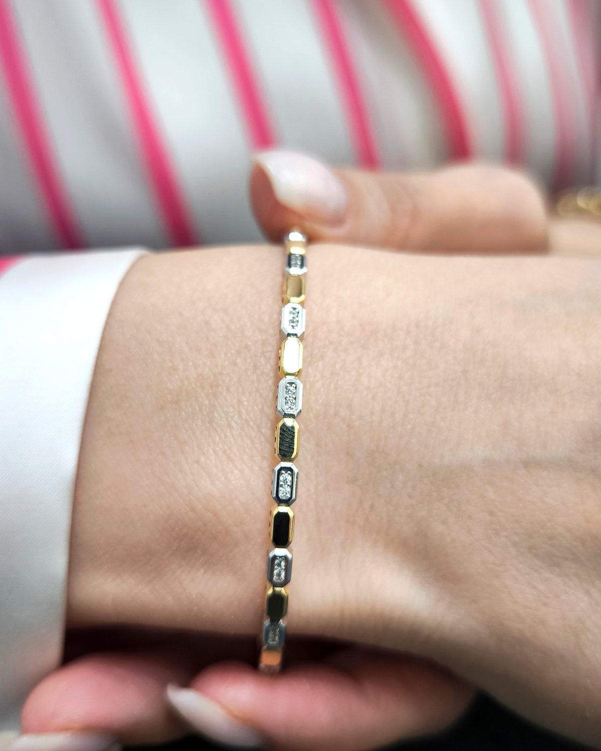 dikdortgen-tasli-kelepce-1 Dikdörtgen taşlı kelepçe