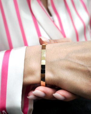 Kare Aynalı Kelepçe